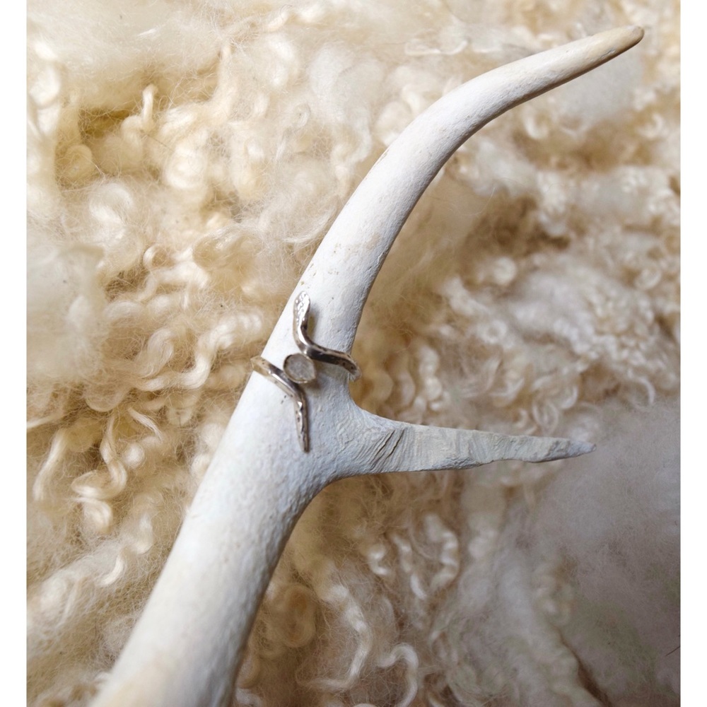 Sterling Silver Snake Ring with Quartz Sz. 7.5